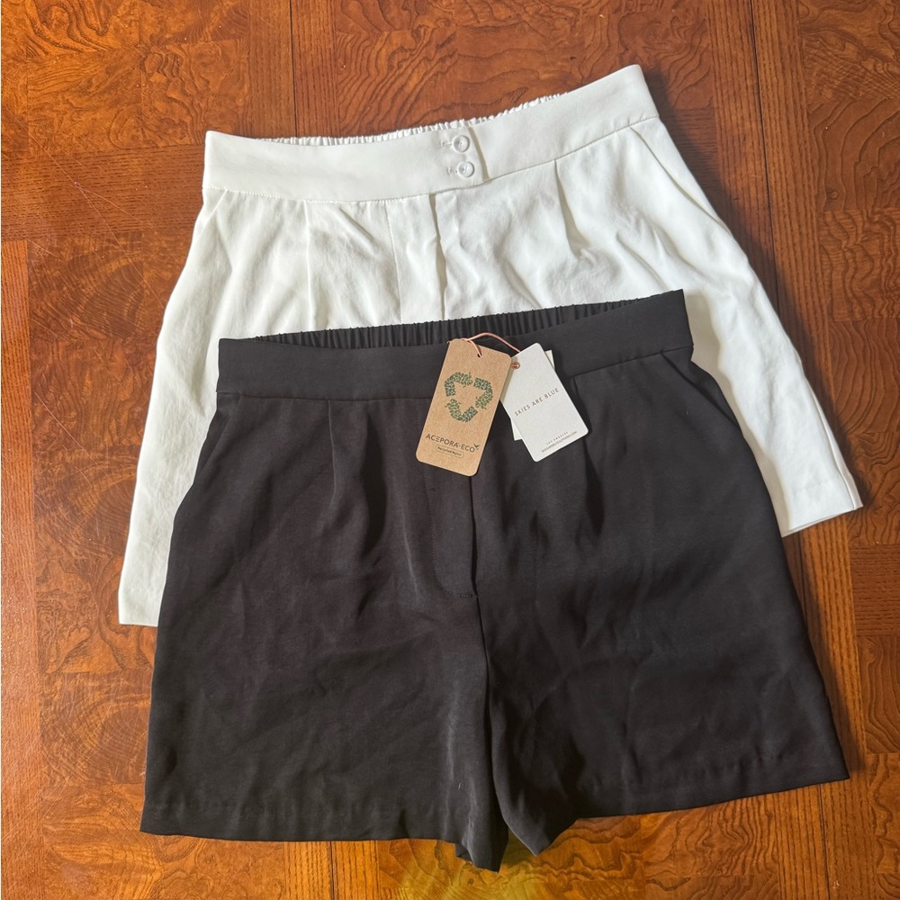 NWT Skies Are Blue High Waist Black and White Shorts